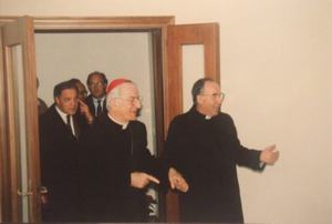 Il patriarca Marco Cè durante l'inaugurazione di Casa Santa Chiara